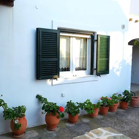 Dom wakacyjny Beachfront Family Home, Filitsa House Agia Anna (Naxos)