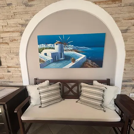 Dom wakacyjny Beachfront Family Home, Filitsa House