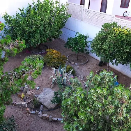 Beachfront Family Home, Filitsa House Dom wakacyjny